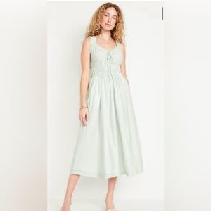 Old Navy Green Smocked Midi Sundress